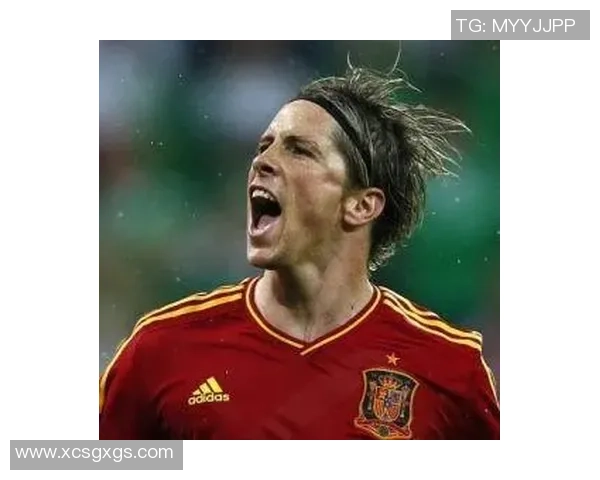 足球明星束发带时尚风潮解析与精选图片展示